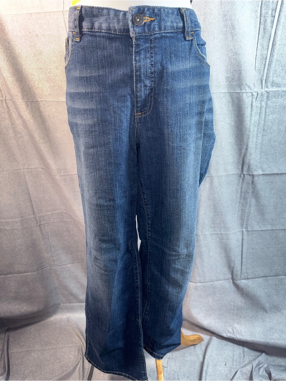 2299-Tommy Hilfiger Relaxed Straight Blue Denim Jeans